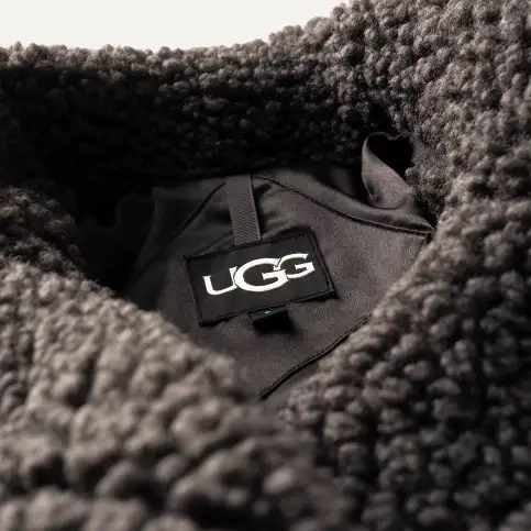 UGG GERTRUDE SHORT TEDDY COAT